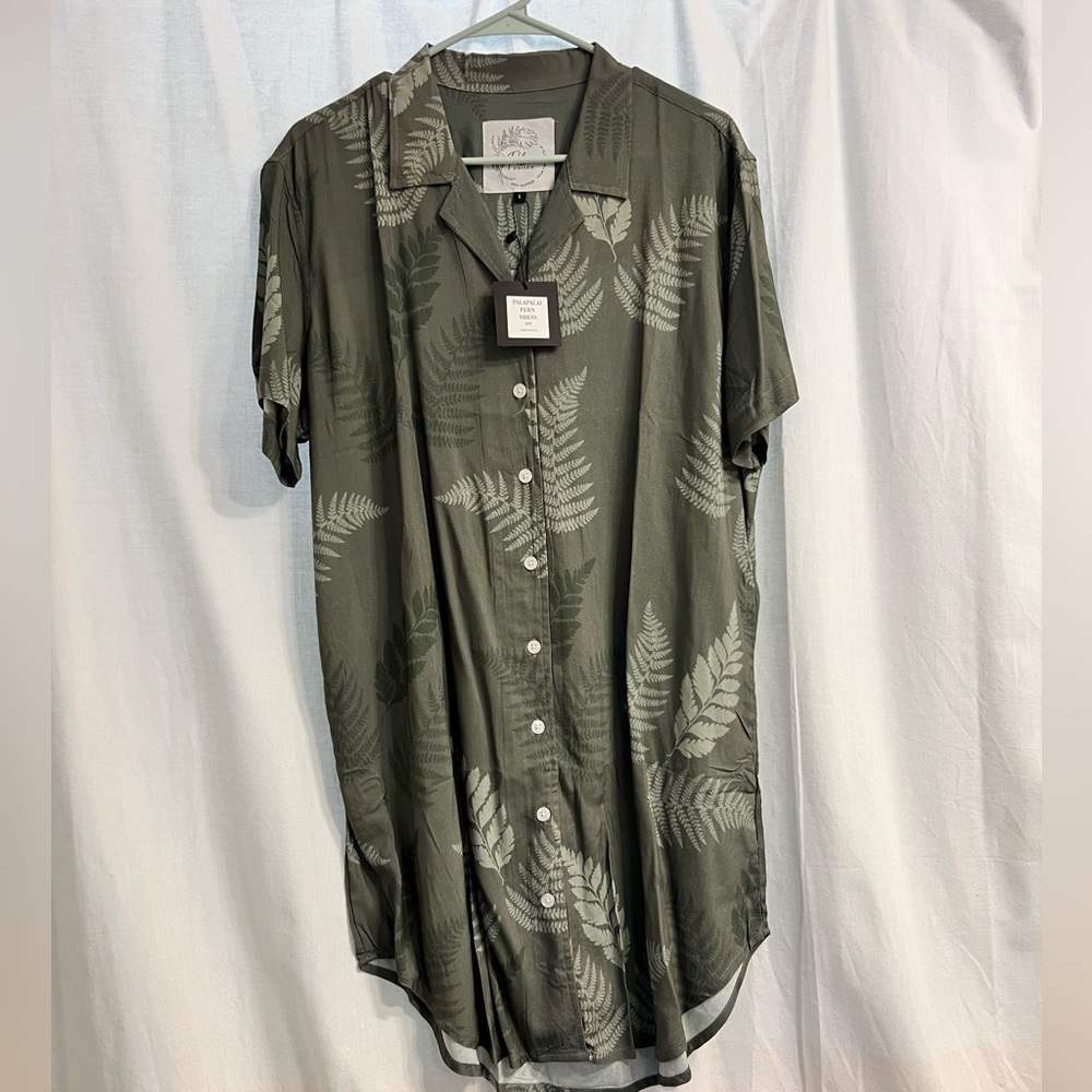 POLANI DESIGNS TSHIRT DRESS SAGE GREEN FERNS SIZE LARGE NEW WITH TAGS